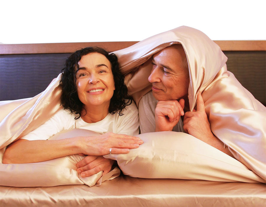 We designed our exclusive collection of luxurious silk bedding.